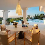 Villa Azur, Nueva Andalucia,