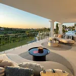 Vila Azur, Nueva Andalucia, *
