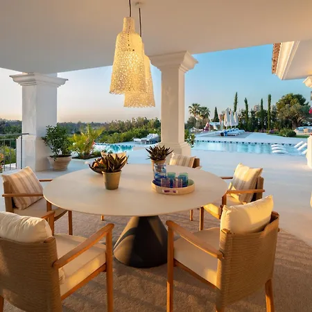 Вилла Azur, Nueva Andalucia,