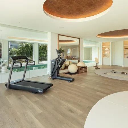 Villa Azur, Nueva Andalucia,